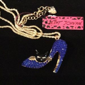 Betsey Johnson necklace